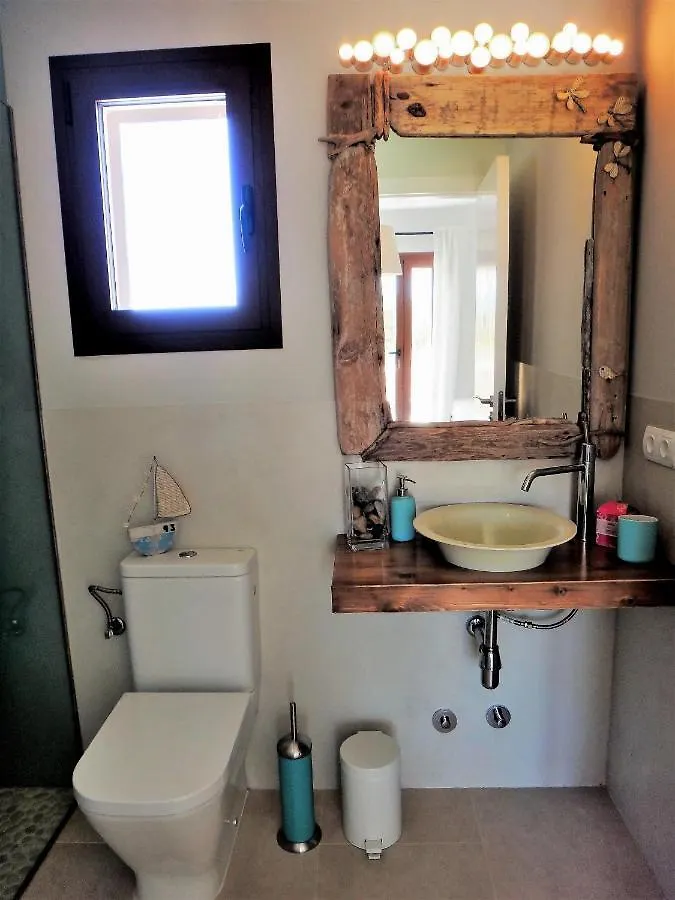 Cansantidesmonestir La Mola Holiday home